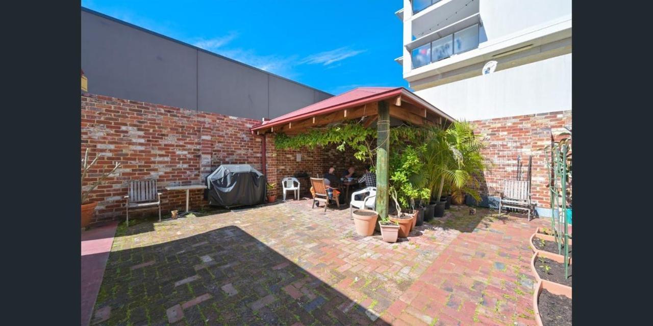 Emu Backpackers Perth - Note - Valid Passport Required For Check In Hostel Buitenkant foto